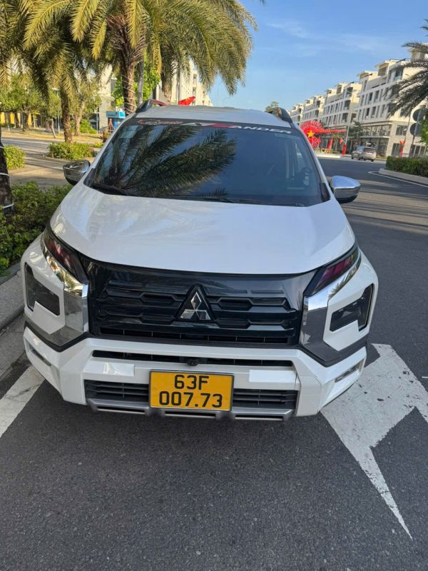 taxi-duong-dong-di-vinpearl-1 Xe taxi của Lộc taxi Phú Quốc