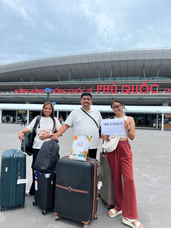 Du khách đặt taxi từ sân bay Phú Quốc đi An Thới