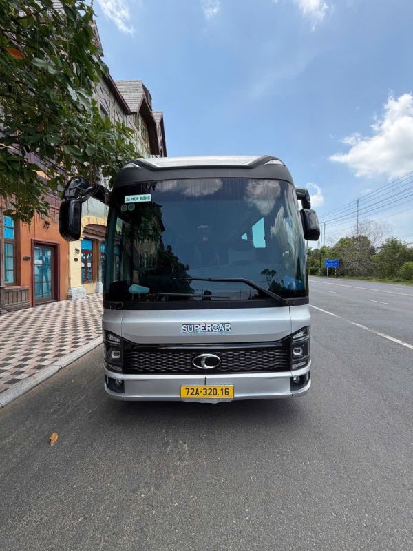 xe-29-cho-loc-taxi-phu-quoc-1 Lộc taxi Phú Quốc phục vụ xe 29 chỗ